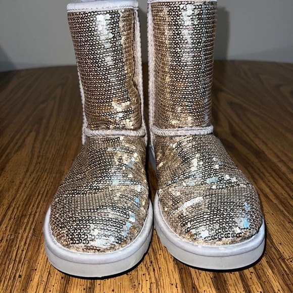 UGG Sparkly Sequin Boots - Picture 3 of 8